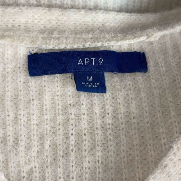 Apt 9 Women's Winter White & Gray V-Neck Eyelash Knit Sweater Winter Casual - Picture 6 of 7